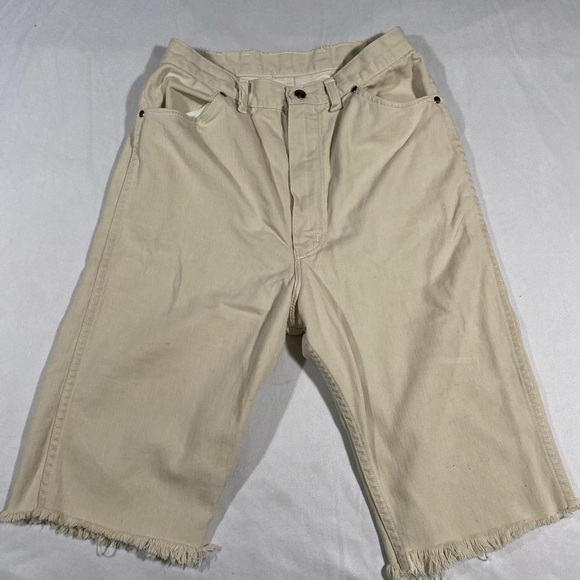 Women’s 28” Waist Vintage Wrangler‎ Bermuda Cropped Denim Shorts – Khaki - Picture 2 of 7
